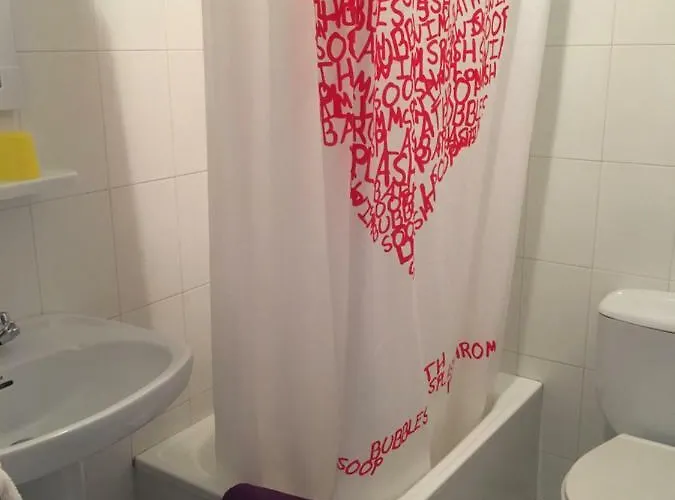 Hostel Rosalia De Castro